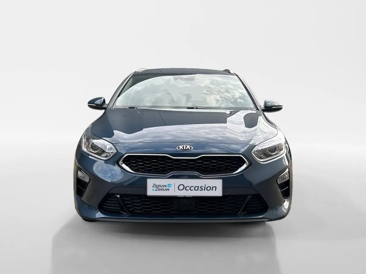 1.0 T-GDi DynamicPlusLine | Apple Carplay / Android Auto | Navigatiesyteem | Parkeersensoren + Camera Achter | Licht + Regensensor | Stoel + Stuurverwarming | Cruise Control | Climate Contro