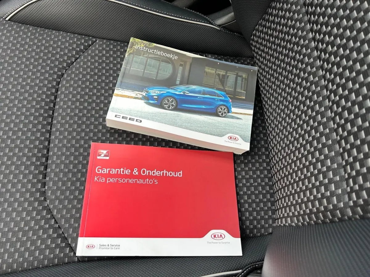 1.0 T-GDi DynamicPlusLine | Apple Carplay / Android Auto | Navigatiesyteem | Parkeersensoren + Camera Achter | Licht + Regensensor | Stoel + Stuurverwarming | Cruise Control | Climate Contro