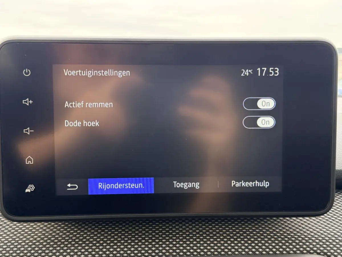 1.0 TCe Extreme 7p. | Trekhaak | Dealeronderhouden | Apple & Android | 1e Eigenaar | Camera | Cruise Control | NL Auto |