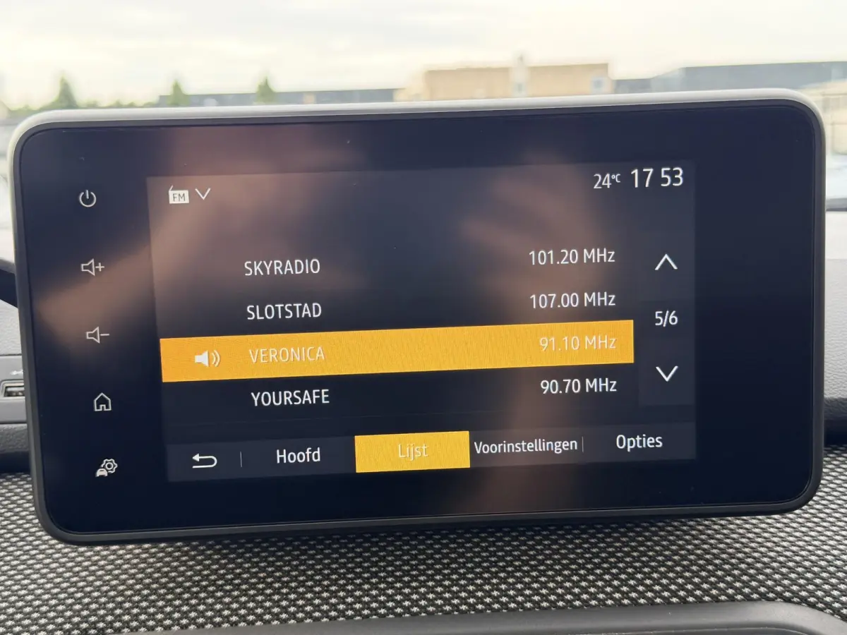 1.0 TCe Extreme 7p. | Trekhaak | Dealeronderhouden | Apple & Android | 1e Eigenaar | Camera | Cruise Control | NL Auto |