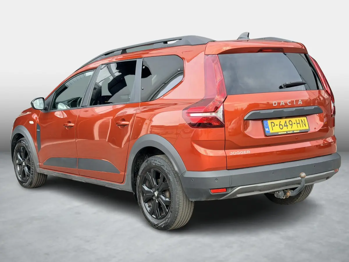 1.0 TCe Extreme 7p. | Trekhaak | Dealeronderhouden | Apple & Android | 1e Eigenaar | Camera | Cruise Control | NL Auto |