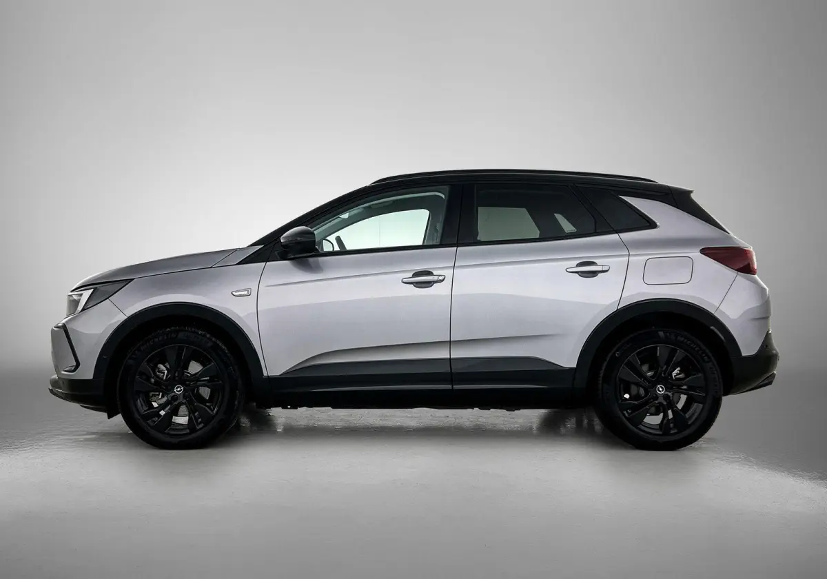 1.6 225pk Plug-In Hybrid GS Automaat | Accu 98% | Camera |  Elektrische Klep | Dodehoekdetectie | Adaptieve Cruise Control | Stoel-/Stuurverwarming | 18"LMV | LED | Apple Carplay/Android Aut