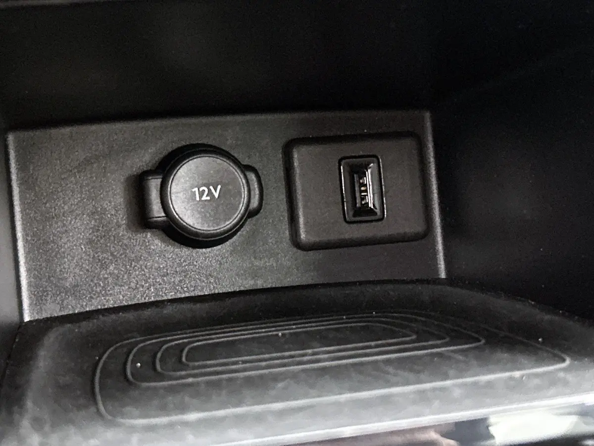 1.6 225pk Plug-In Hybrid GS Automaat | Accu 98% | Camera |  Elektrische Klep | Dodehoekdetectie | Adaptieve Cruise Control | Stoel-/Stuurverwarming | 18"LMV | LED | Apple Carplay/Android Aut