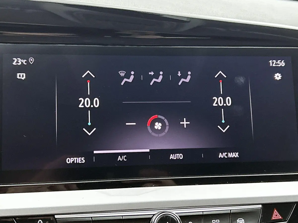 1.6 225pk Plug-In Hybrid GS Automaat | Accu 98% | Camera |  Elektrische Klep | Dodehoekdetectie | Adaptieve Cruise Control | Stoel-/Stuurverwarming | 18"LMV | LED | Apple Carplay/Android Aut