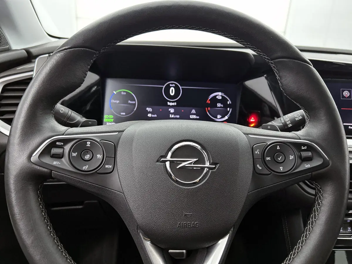 1.6 225pk Plug-In Hybrid GS Automaat | Accu 98% | Camera |  Elektrische Klep | Dodehoekdetectie | Adaptieve Cruise Control | Stoel-/Stuurverwarming | 18"LMV | LED | Apple Carplay/Android Aut