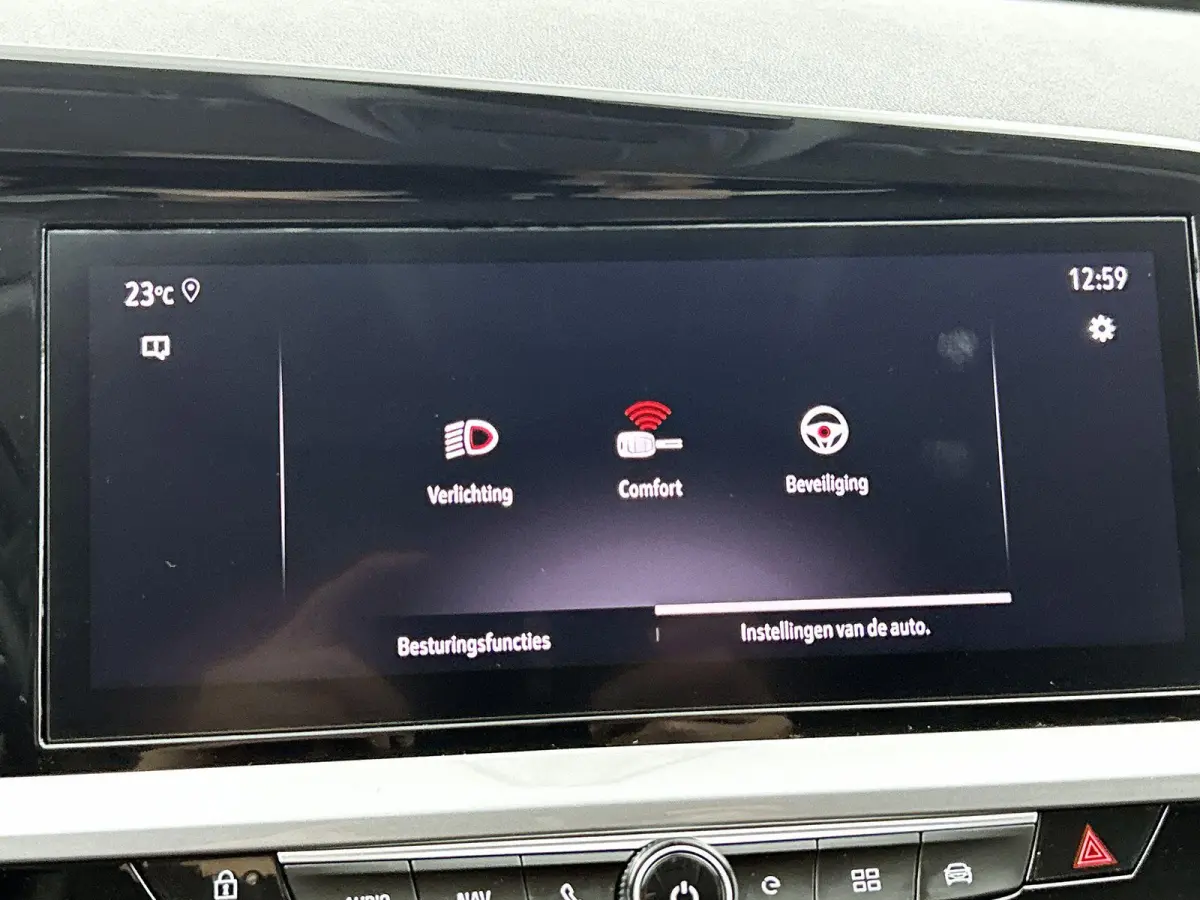 1.6 225pk Plug-In Hybrid GS Automaat | Accu 98% | Camera |  Elektrische Klep | Dodehoekdetectie | Adaptieve Cruise Control | Stoel-/Stuurverwarming | 18"LMV | LED | Apple Carplay/Android Aut