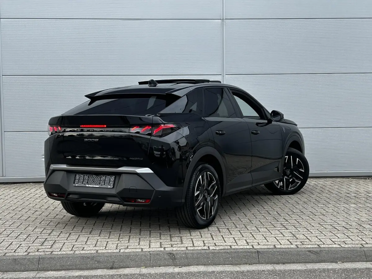 1.2 Hybrid 145 GT | Panoramisch schuifdak | 360 Camera | Adaptieve Cruise Control | Navigatie | Apple Carplay/Android Auto