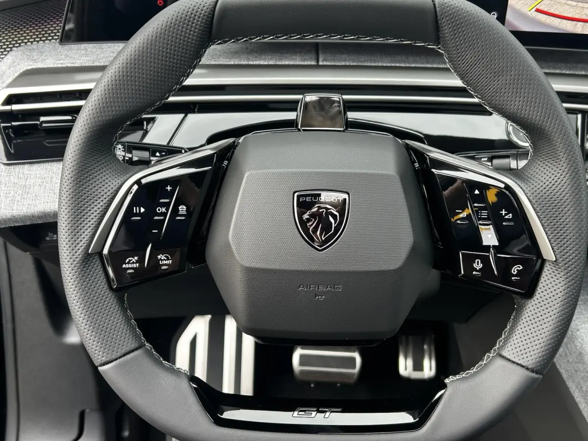 1.2 Hybrid 145 GT | Panoramisch schuifdak | 360 Camera | Adaptieve Cruise Control | Navigatie | Apple Carplay/Android Auto