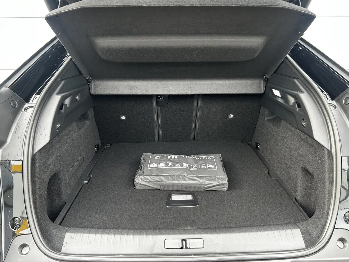 1.2 Hybrid 145 GT | Panoramisch schuifdak | 360 Camera | Adaptieve Cruise Control | Navigatie | Apple Carplay/Android Auto