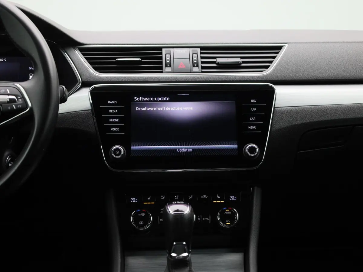 2.0 TDI Business Edition | ACC | Trekhaak | Achteruitrijcamera | Stoelverwarming | Elektr. Stoelbediening | Appel Carplay/Android Auto | Virtual Cockpit |