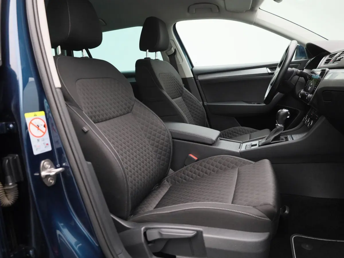 2.0 TDI Business Edition | ACC | Trekhaak | Achteruitrijcamera | Stoelverwarming | Elektr. Stoelbediening | Appel Carplay/Android Auto | Virtual Cockpit |