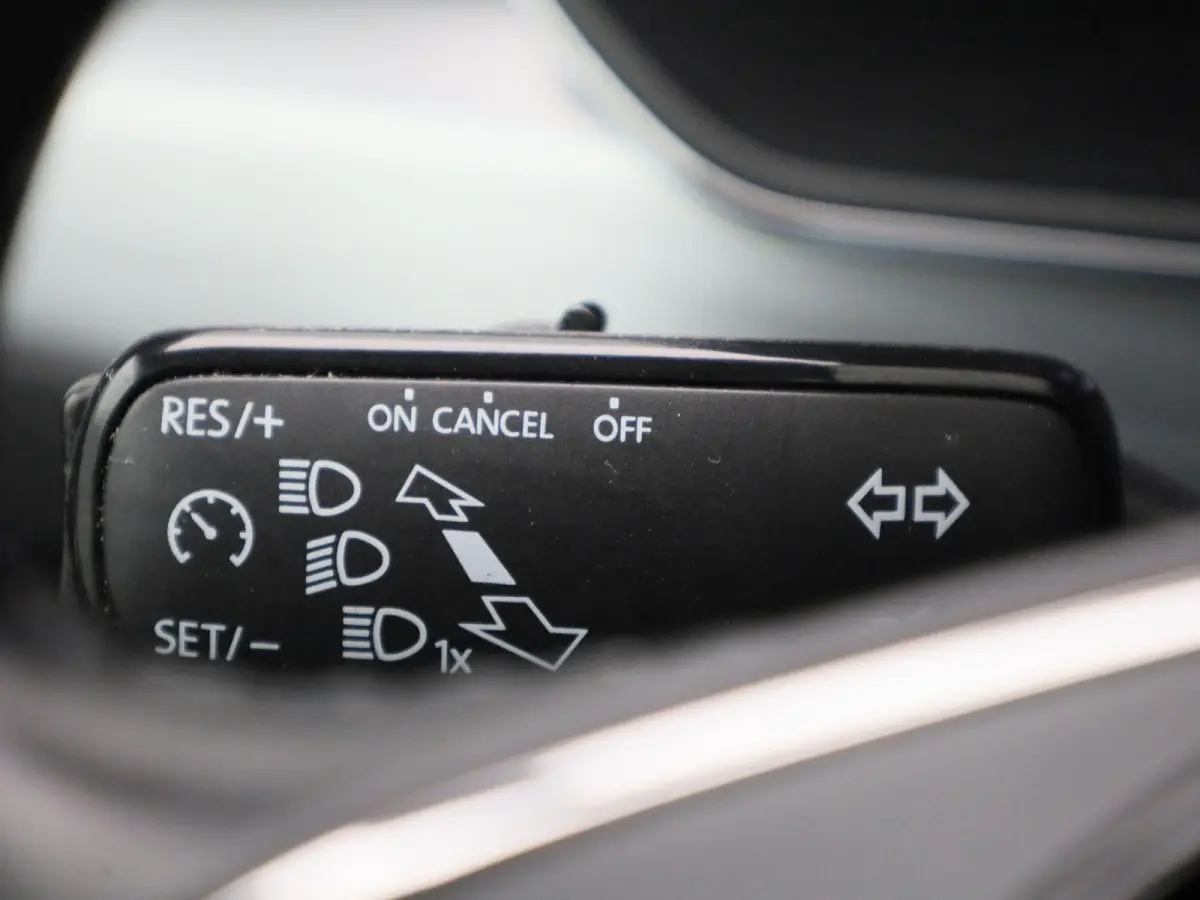 2.0 TDI Business Edition | ACC | Trekhaak | Achteruitrijcamera | Stoelverwarming | Elektr. Stoelbediening | Appel Carplay/Android Auto | Virtual Cockpit |