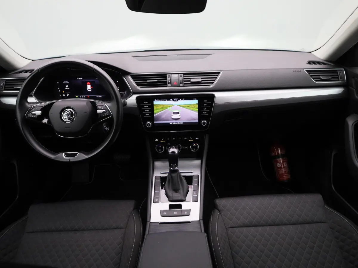 2.0 TDI Business Edition | ACC | Trekhaak | Achteruitrijcamera | Stoelverwarming | Elektr. Stoelbediening | Appel Carplay/Android Auto | Virtual Cockpit |