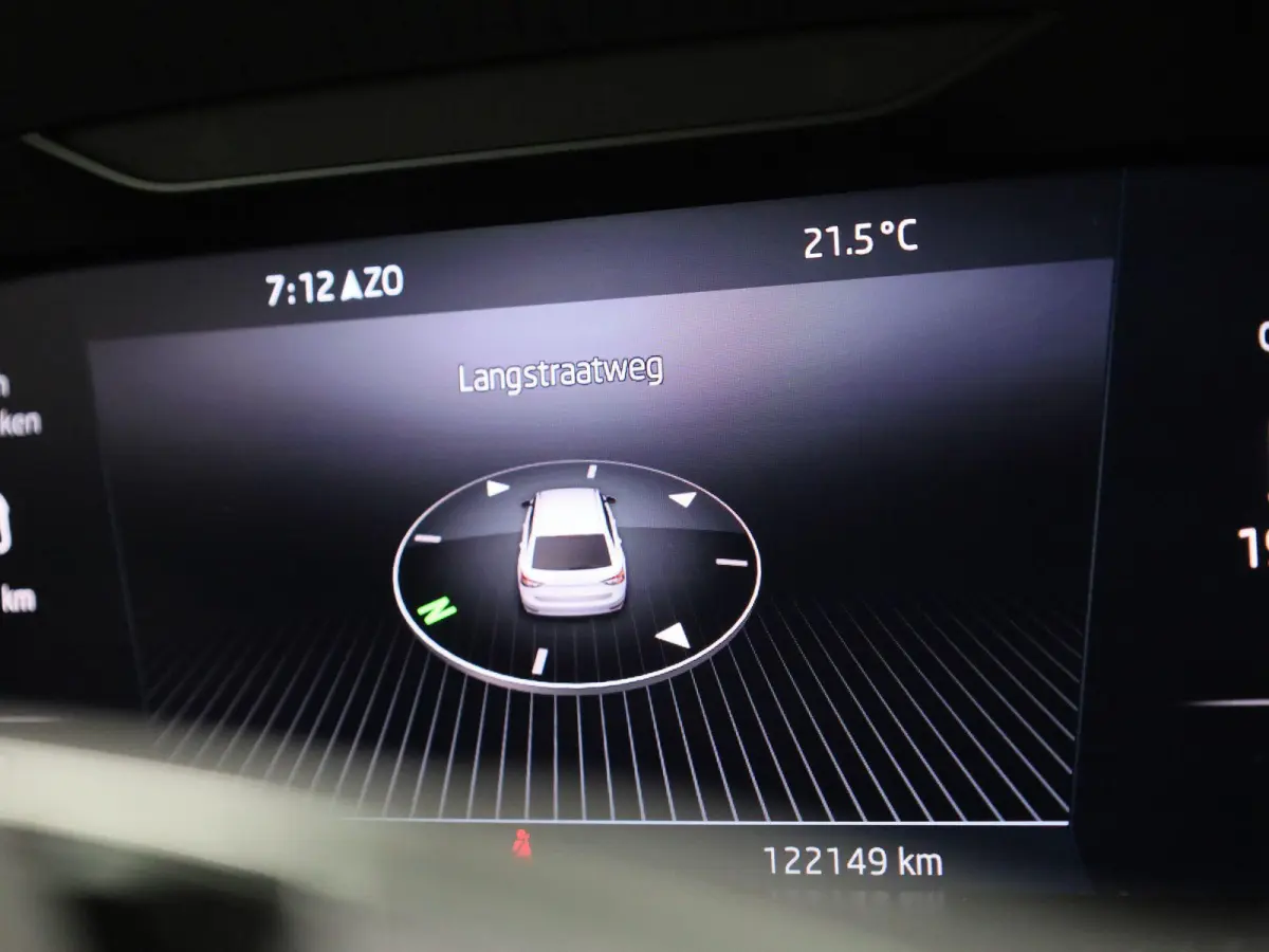 2.0 TDI Business Edition | ACC | Trekhaak | Achteruitrijcamera | Stoelverwarming | Elektr. Stoelbediening | Appel Carplay/Android Auto | Virtual Cockpit |
