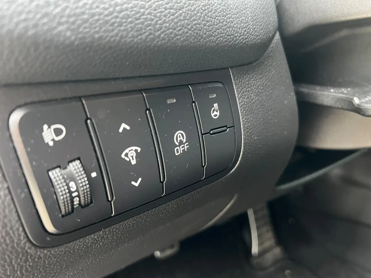 cee'd 1.0 T-GDi GT-Line Summer Edition | PANO | Stoel + Stuurverwarming | Achteruitrijcamera | Apple Carplay/Android Auto | Climate Control |