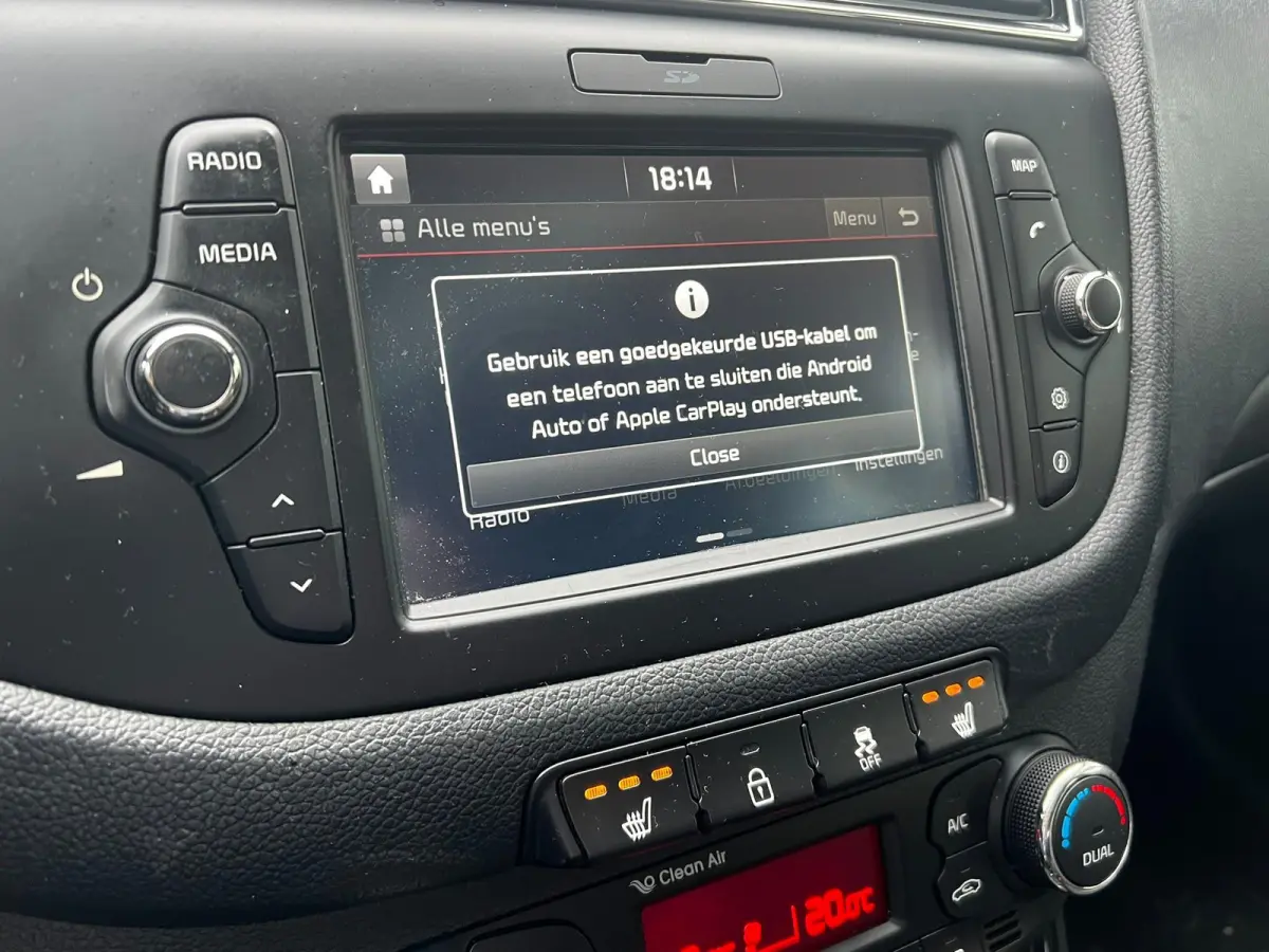 cee'd 1.0 T-GDi GT-Line Summer Edition | PANO | Stoel + Stuurverwarming | Achteruitrijcamera | Apple Carplay/Android Auto | Climate Control |