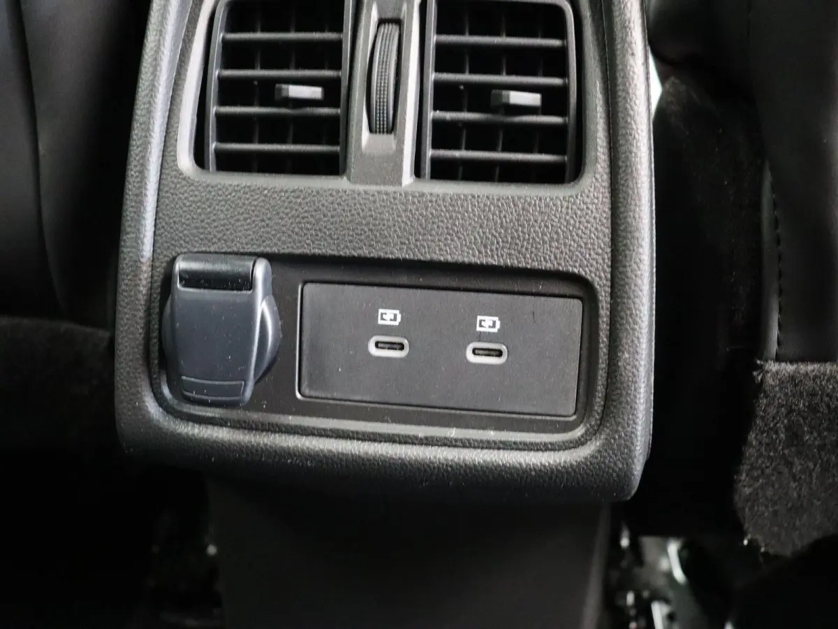1.6 Full hybrid 145 E-Tech Esprit Alpine | Schuif Kantel Dak | Harman Kardon | Google Maps Navigatie | Dodehoek Detectie |