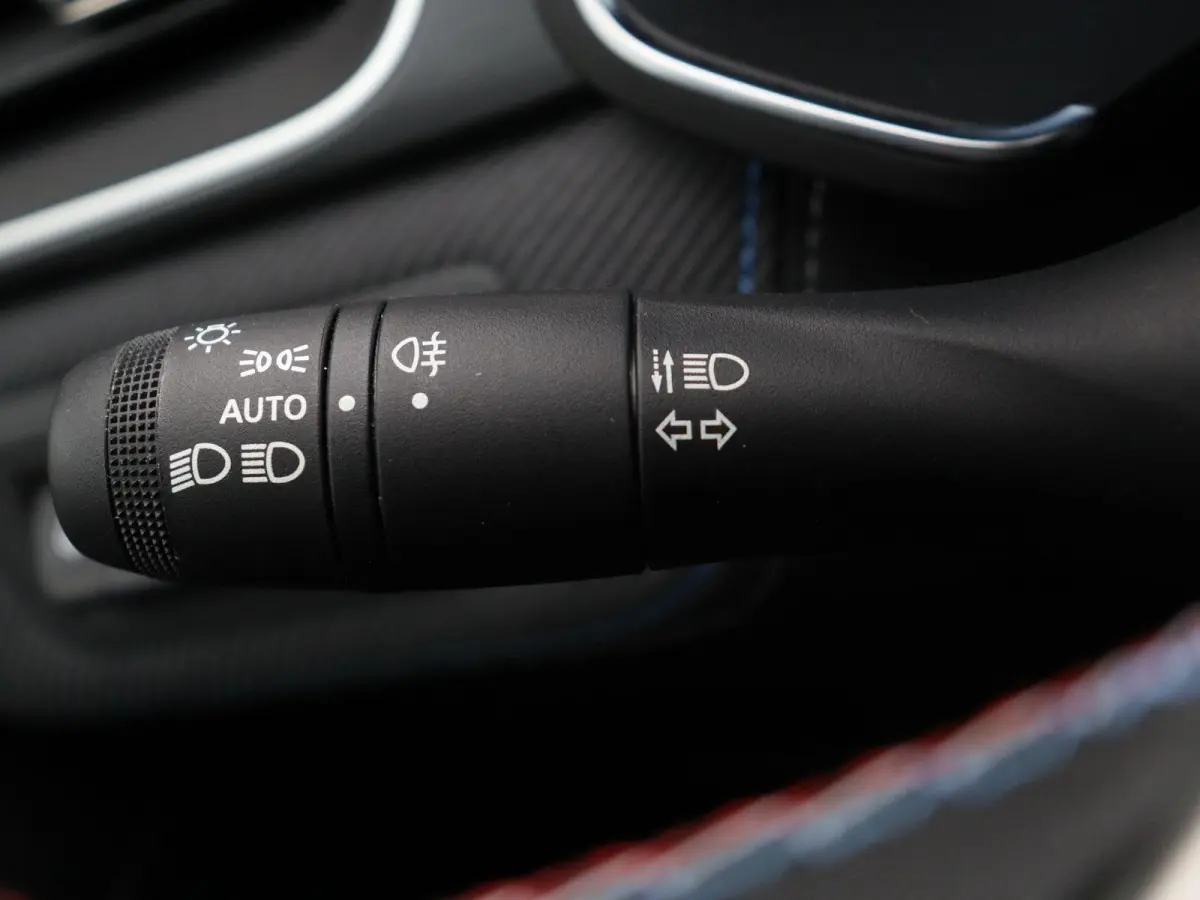1.6 Full hybrid 145 E-Tech Esprit Alpine | Schuif Kantel Dak | Harman Kardon | Google Maps Navigatie | Dodehoek Detectie |