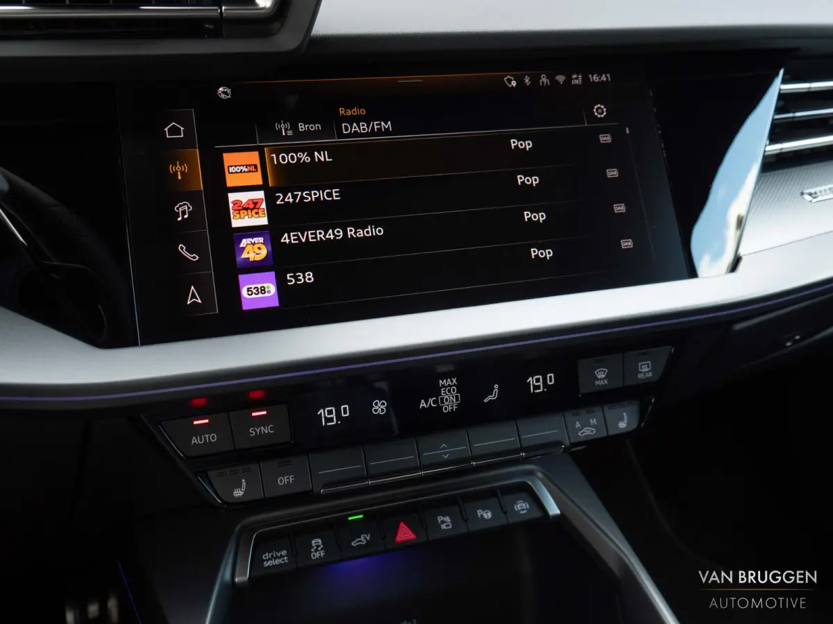 TFSI e S-Line Pano Massage 360 Head-Up SONOS BTW