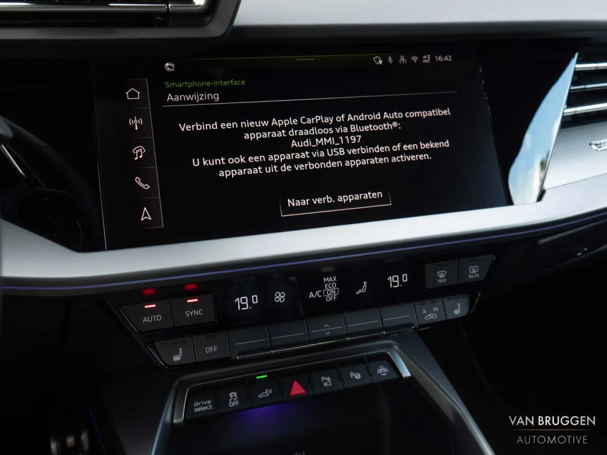 TFSI e S-Line Pano Massage 360 Head-Up SONOS BTW