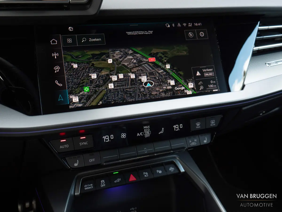 TFSI e S-Line Pano Massage 360 Head-Up SONOS BTW