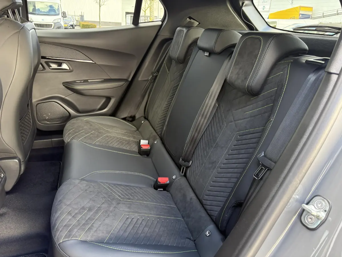 1.2 Hybrid 145 GT