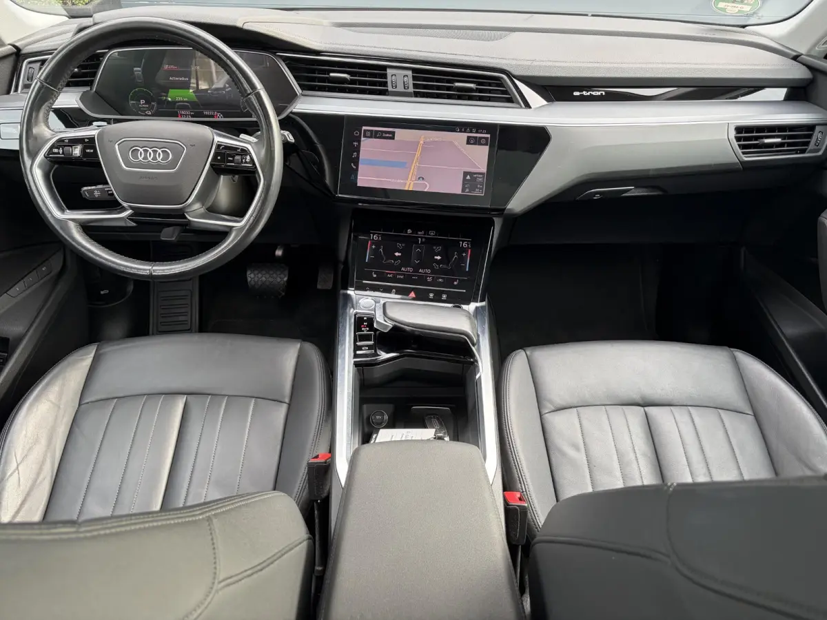 e-tron 50 quattro Launch edition plus 71 kWh ✓SOH 87.83%✓Pano✓Stolverw✓Keyless✓Leder✓Virtual Cockpit✓Carplay✓Navi✓Clima✓Cruise✓Pdc V+A✓Rijstrooksensor✓19" Lm velgen