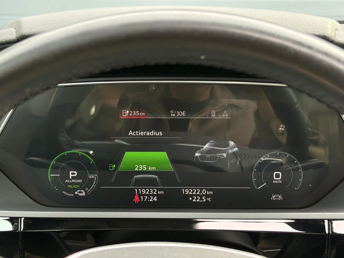 e-tron 50 quattro Launch edition plus 71 kWh ✓SOH 87.83%✓Pano✓Stolverw✓Keyless✓Leder✓Virtual Cockpit✓Carplay✓Navi✓Clima✓Cruise✓Pdc V+A✓Rijstrooksensor✓19" Lm velgen