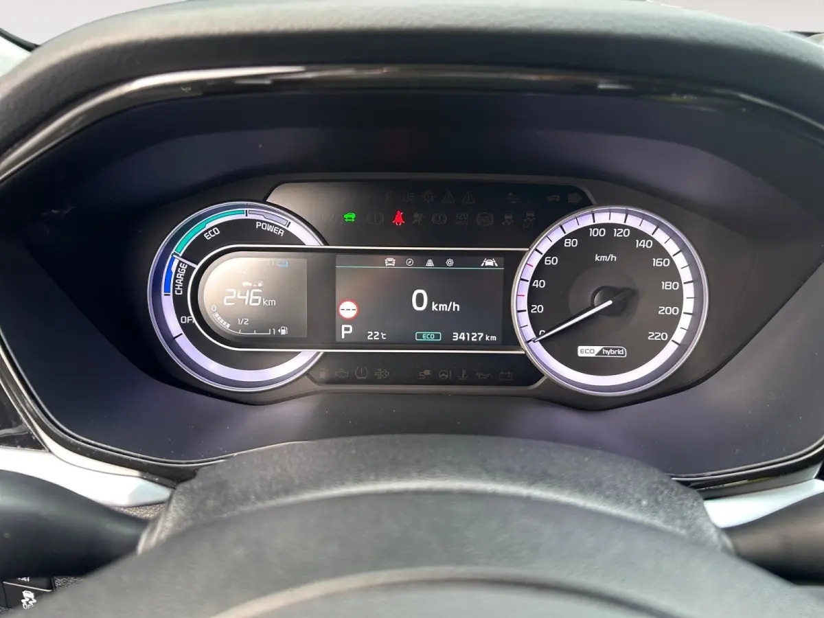 1.6 GDi Hybrid DynamicLine | Apple Carplay / Android Auto | Navigariesysteem | Licht + Regensensor | Parkeersensoren + Camera Achter | Cruise Control Adaptief | Rijstrooksensor + Correctie