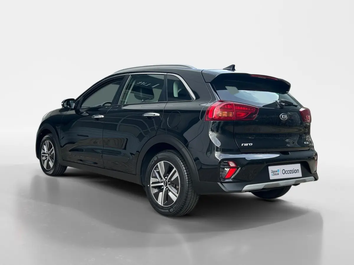 1.6 GDi Hybrid DynamicLine | Apple Carplay / Android Auto | Navigariesysteem | Licht + Regensensor | Parkeersensoren + Camera Achter | Cruise Control Adaptief | Rijstrooksensor + Correctie