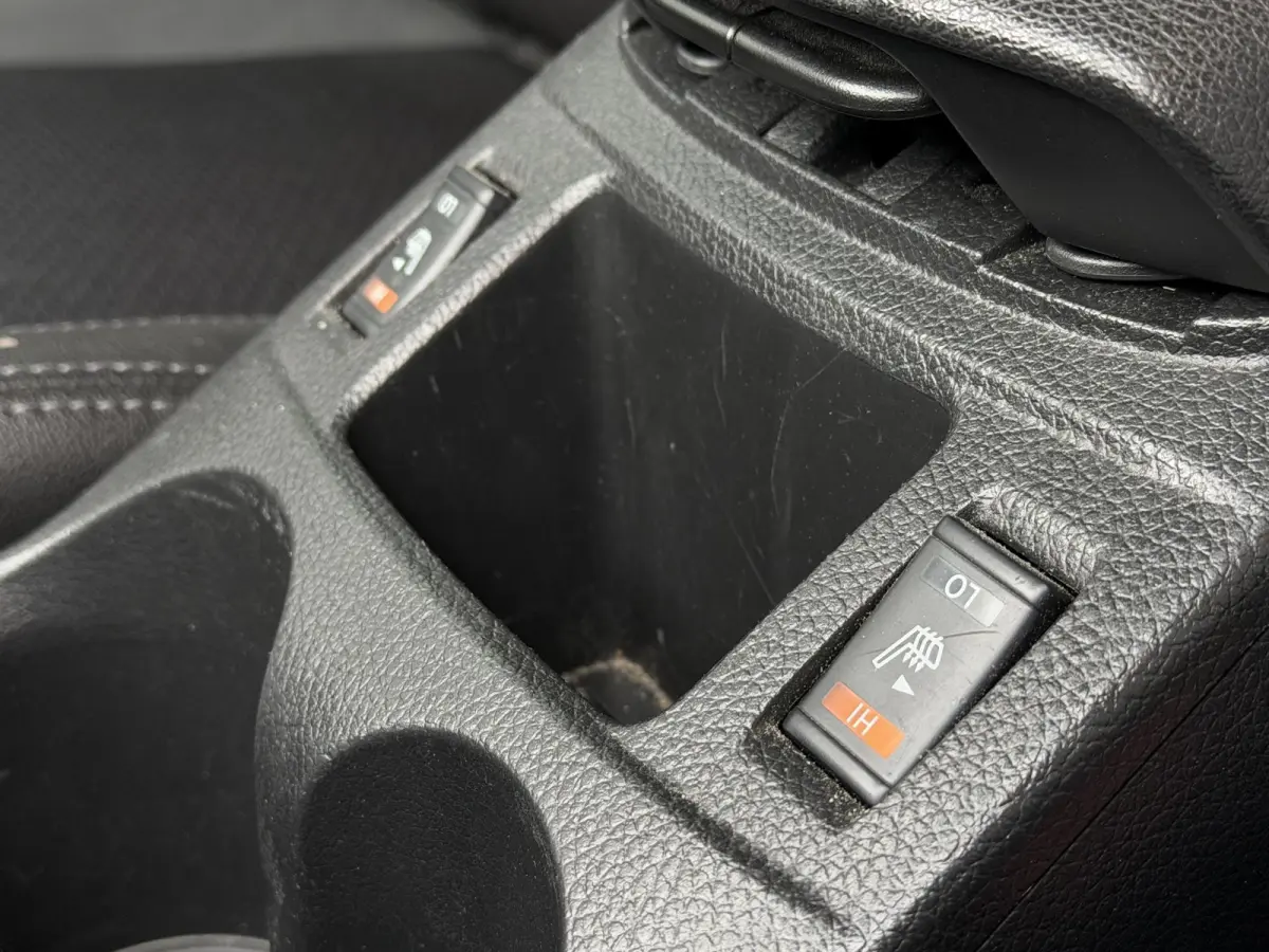1.2 Business Edition 116PK | AUTOMAAT | Dealeronderhouden | NL AUTO | NAP | Trekhaak | PANO | Stoelverwarming | Elektrische Bestuurdersstoel | Parkeersensoren Voor en Achter | 2 Sleutels |