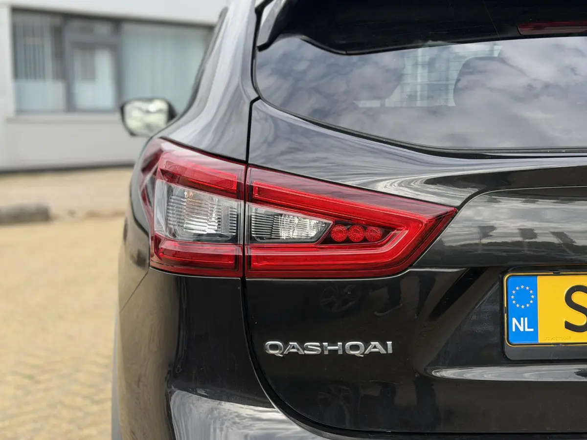 1.2 Business Edition 116PK | AUTOMAAT | Dealeronderhouden | NL AUTO | NAP | Trekhaak | PANO | Stoelverwarming | Elektrische Bestuurdersstoel | Parkeersensoren Voor en Achter | 2 Sleutels |