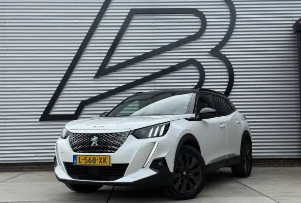 EV GT Pack 50 kWh SoH 88,63% 1e Eigenaar|Navi|Schuifdak|Stoelverw|Camera|i-Cockpit|Clima|Cruise|N.A.P|APK tot 08-2027