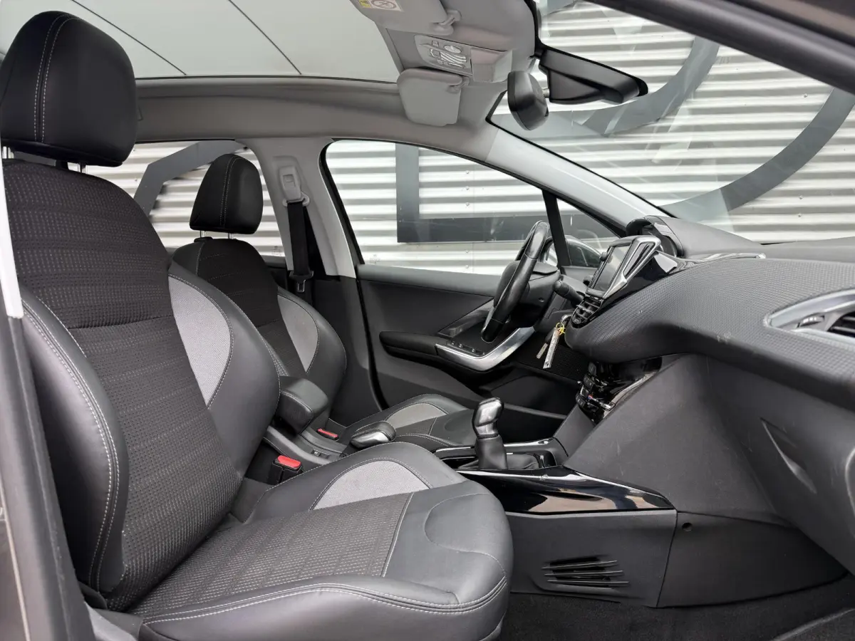 1.2 PureTech Allure 2e Eigenaar|Navi|Pano|Camera|Carplay|Clima|Cruise|N.A.P|Nieuwe APK bij Aflevering