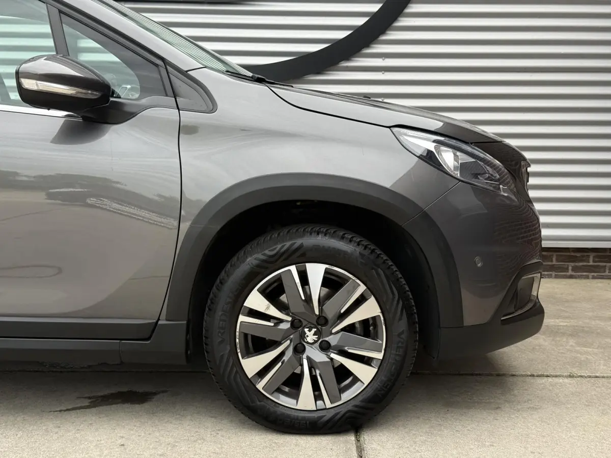 1.2 PureTech Allure 2e Eigenaar|Navi|Pano|Camera|Carplay|Clima|Cruise|N.A.P|Nieuwe APK bij Aflevering