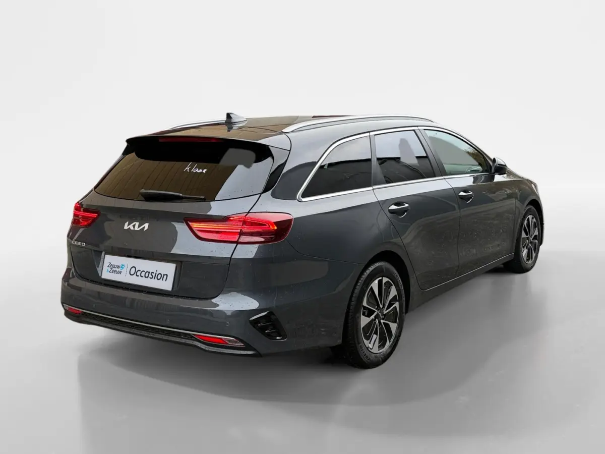 1.0 T-GDi MHEV Design Edition Automaat |  Cruise control Adaptief  | Camera| Stoelverwarming | Carplay & Android Auto | Fabrieksgarantie t/m 15-3-2032 +3x 1 jaar* | NAP