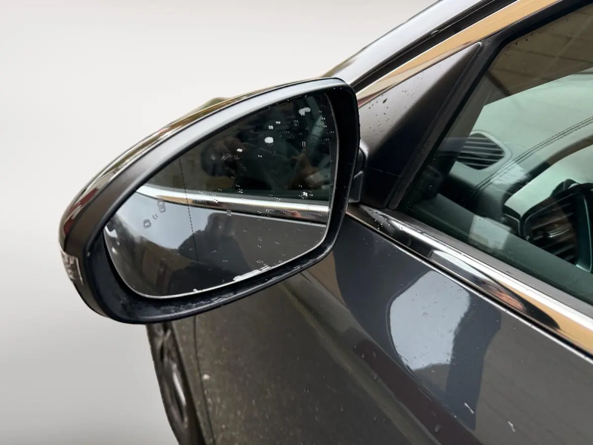 1.0 T-GDi MHEV Design Edition Automaat |  Cruise control Adaptief  | Camera| Stoelverwarming | Carplay & Android Auto | Fabrieksgarantie t/m 15-3-2032 +3x 1 jaar* | NAP