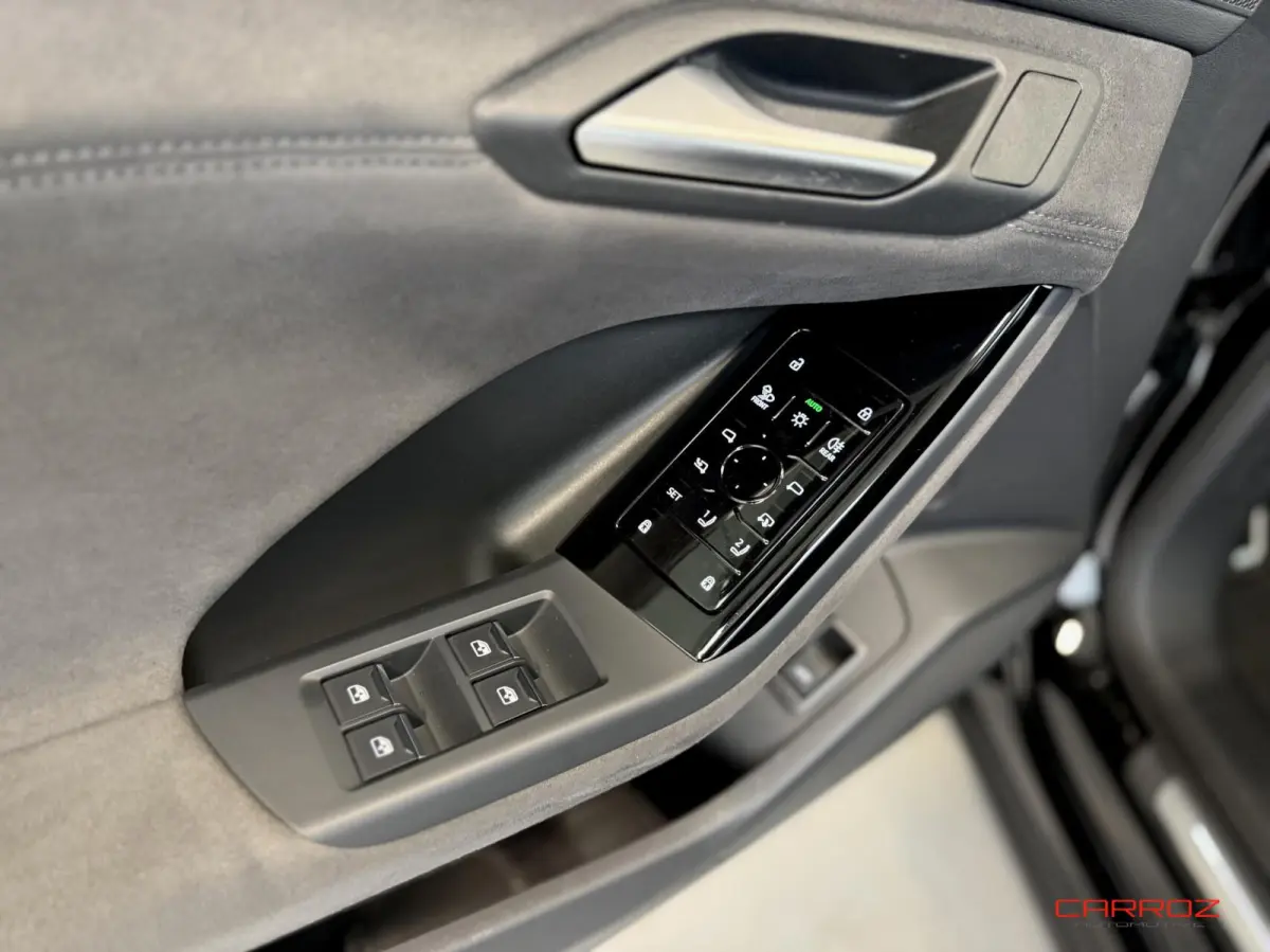 SQ6 Quattro 100 kWh Pano ACC HUD 360 B&O
