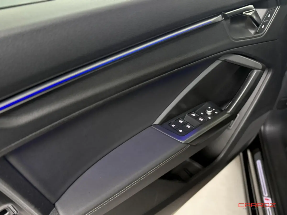 35 TFSI 3x S Line Pano CarPlay ACC Ambiance Dodehoek