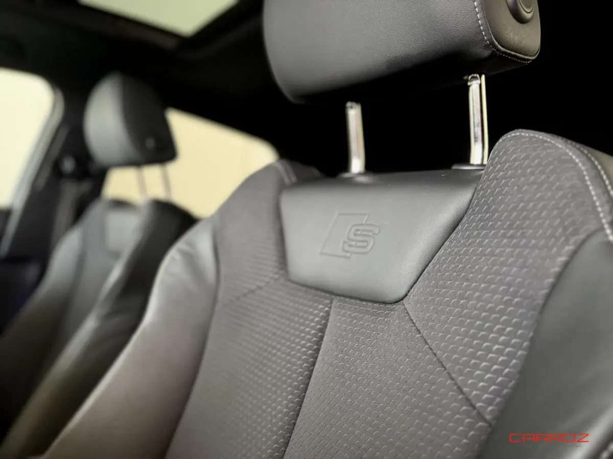35 TFSI 3x S Line Pano CarPlay ACC Ambiance Dodehoek