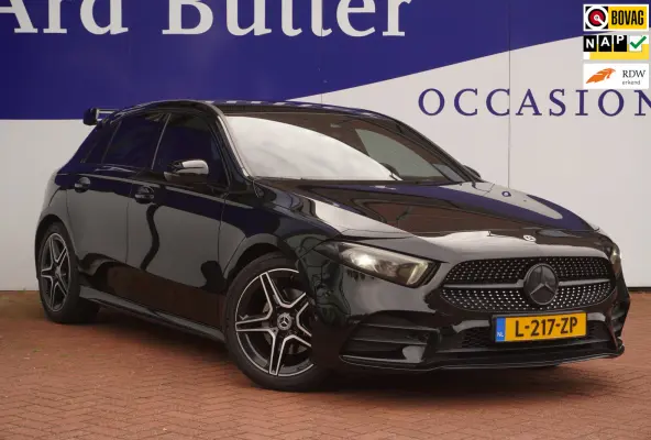 180 Business Solution AMG+Led+Leder+Navigatie+Apple-CarePlay+Sfeer-verlichting+18"lmv = SUPER KANON !