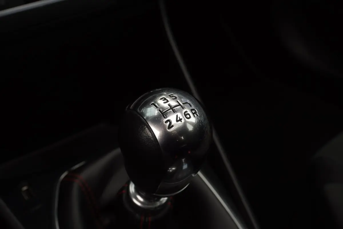 1.0 EcoBoost ST-Line+Led+Pano-dak+Apple-CarePlay+Privacy-Glass+Vleugel+Nweq-APK !!