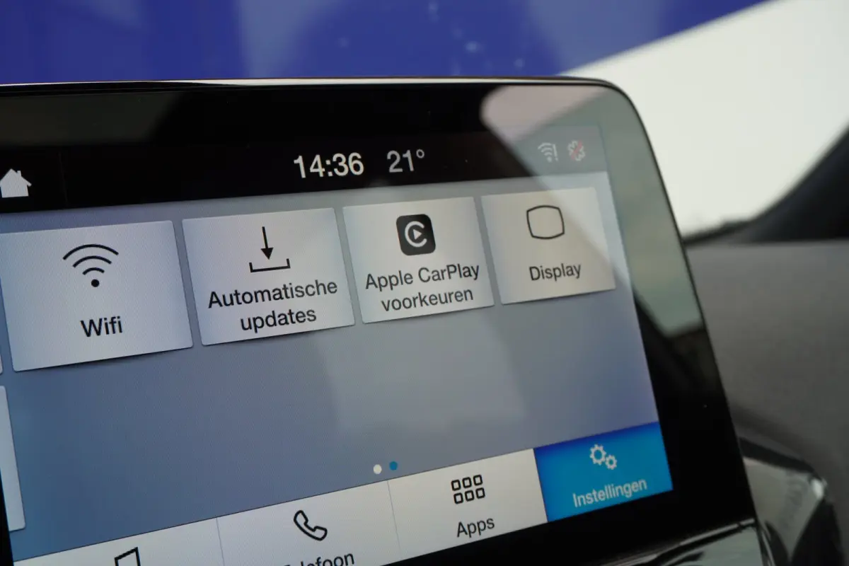 1.0 EcoBoost ST-Line+Led+Pano-dak+Apple-CarePlay+Privacy-Glass+Vleugel+Nweq-APK !!