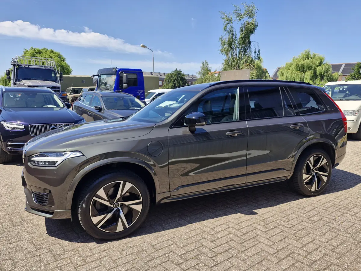 T8 Recharge AWD R-Design | Lounge Pack (audio installatie premium, elektrisch glazen schuif-/kanteldak) Premium Audio by Harman Kardon