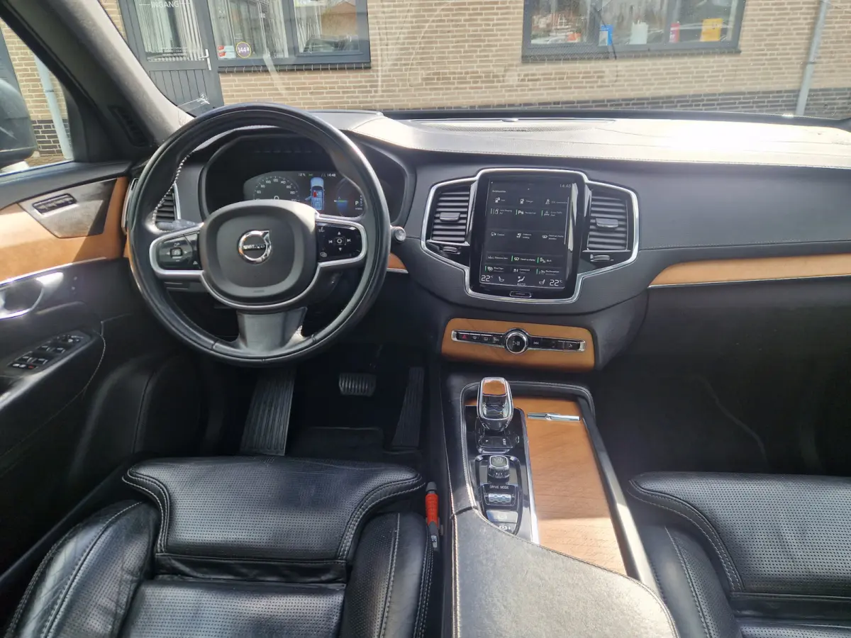 T8 Recharge AWD Massage | Harman Kardon | Inscription Plus Line (luxe lederen interieur, stoel ventilatie voor, voorstoel(en) met massagefunctie) en Scandinavian Line (achterstoelen verwarmd