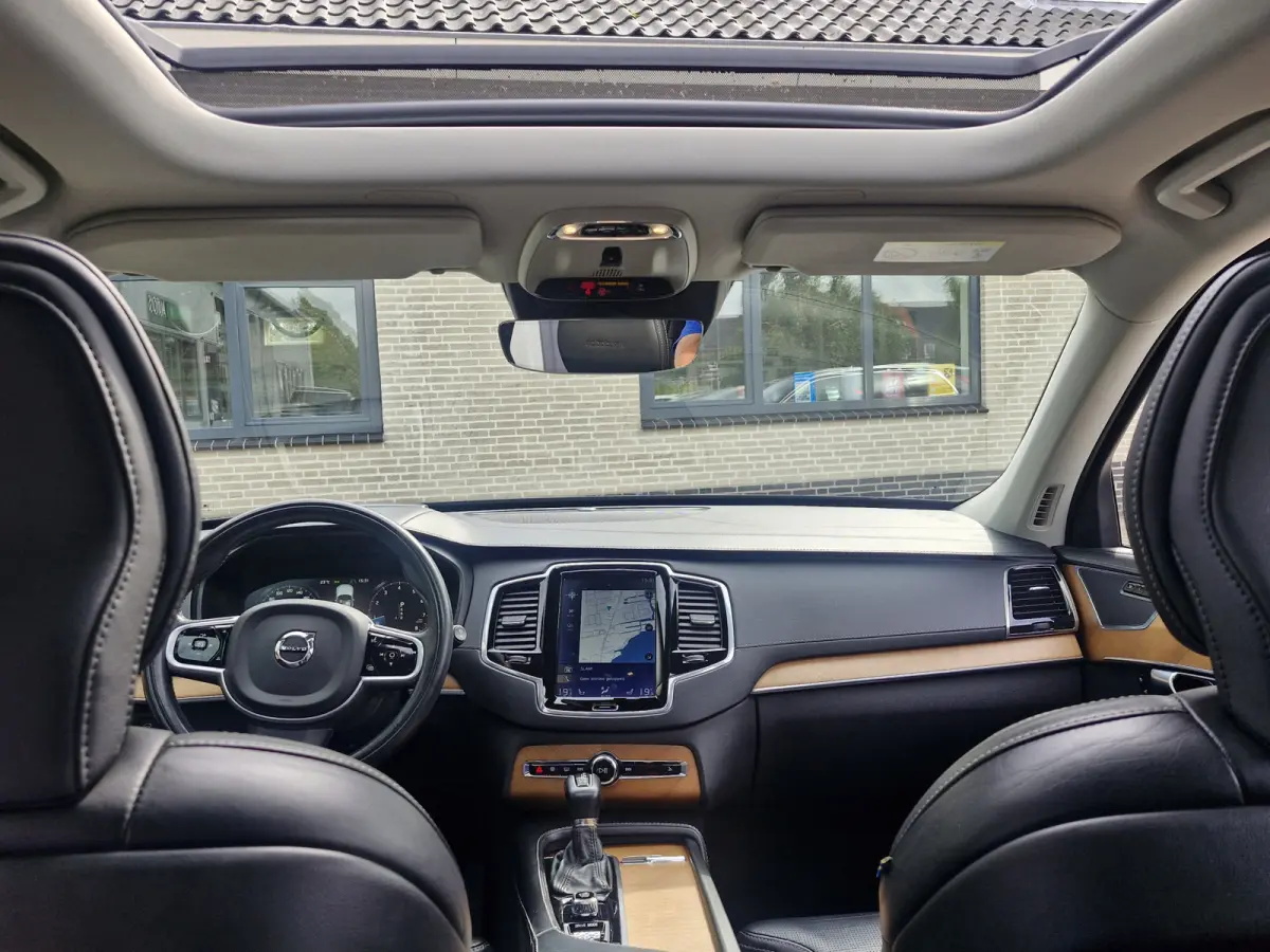 T5 AWD Inscription | Luxury-Line (achteruitrijcamera, elektrisch glazen panorama-dak, head-up display) Massage en Business Pack Connect (apple carplay/android auto, navigatiesysteem full map