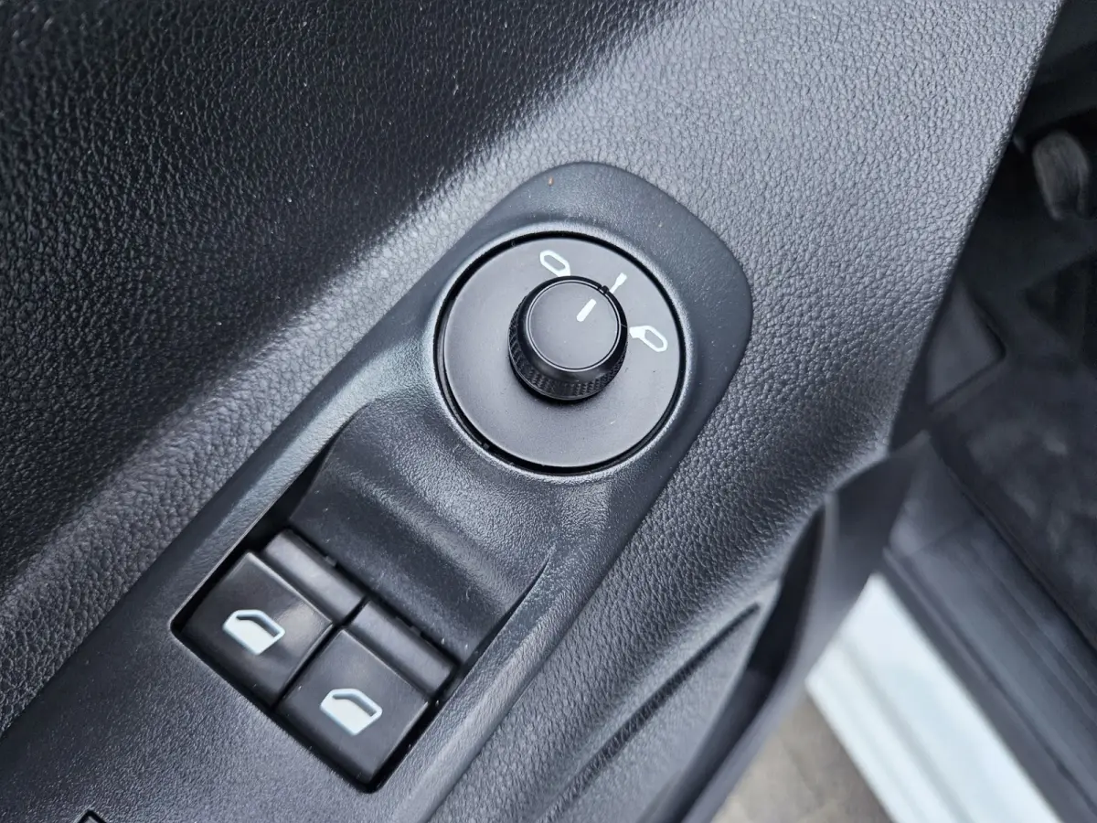 1.5 BlueHDI Premium Airco! Cruise Control! Carplay! NAP! Nette Bus! Schuifdeur!