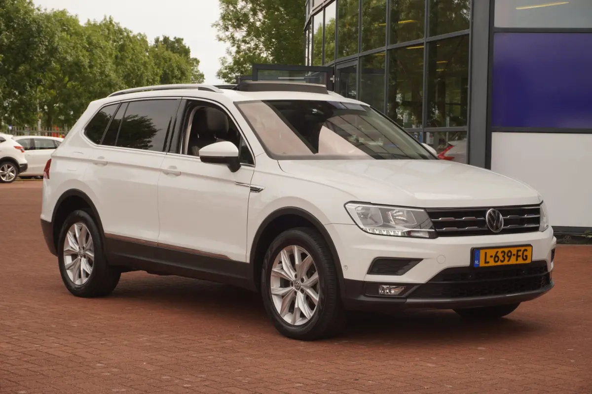 1.5 TSI Comfortline Business 7PERS+Pano-dak+Led+Navigatie+Camera+18"Lmv+Parkeer-Spiegel+Winter-Pakket