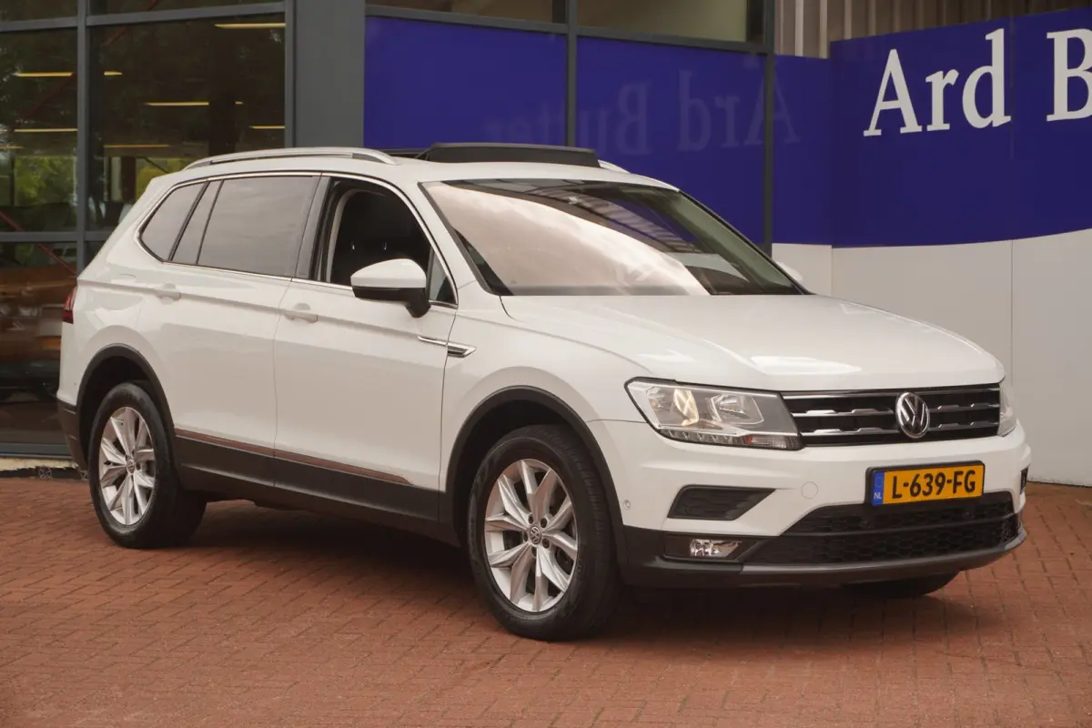 1.5 TSI Comfortline Business 7PERS+Pano-dak+Led+Navigatie+Camera+18"Lmv+Parkeer-Spiegel+Winter-Pakket