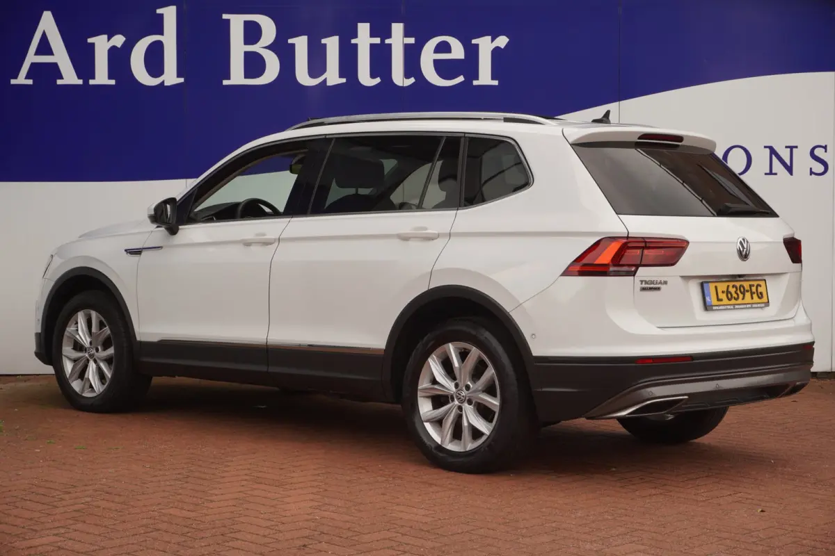 1.5 TSI Comfortline Business 7PERS+Pano-dak+Led+Navigatie+Camera+18"Lmv+Parkeer-Spiegel+Winter-Pakket